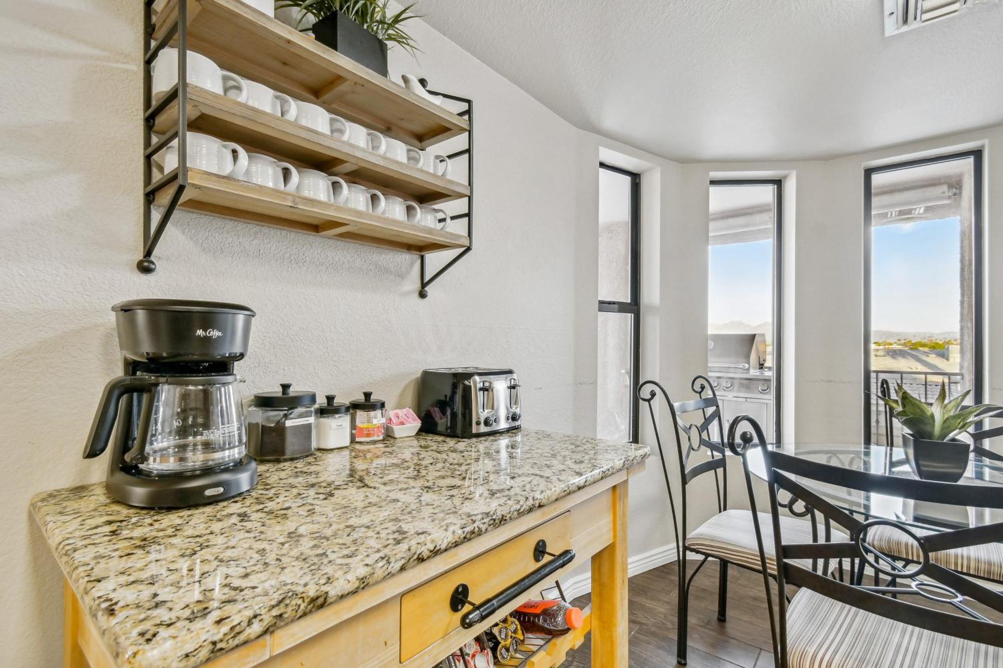 Lake Havasu Oasis With Lake View, 1 Mi To Beach! Lake Havasu City Ngoại thất bức ảnh