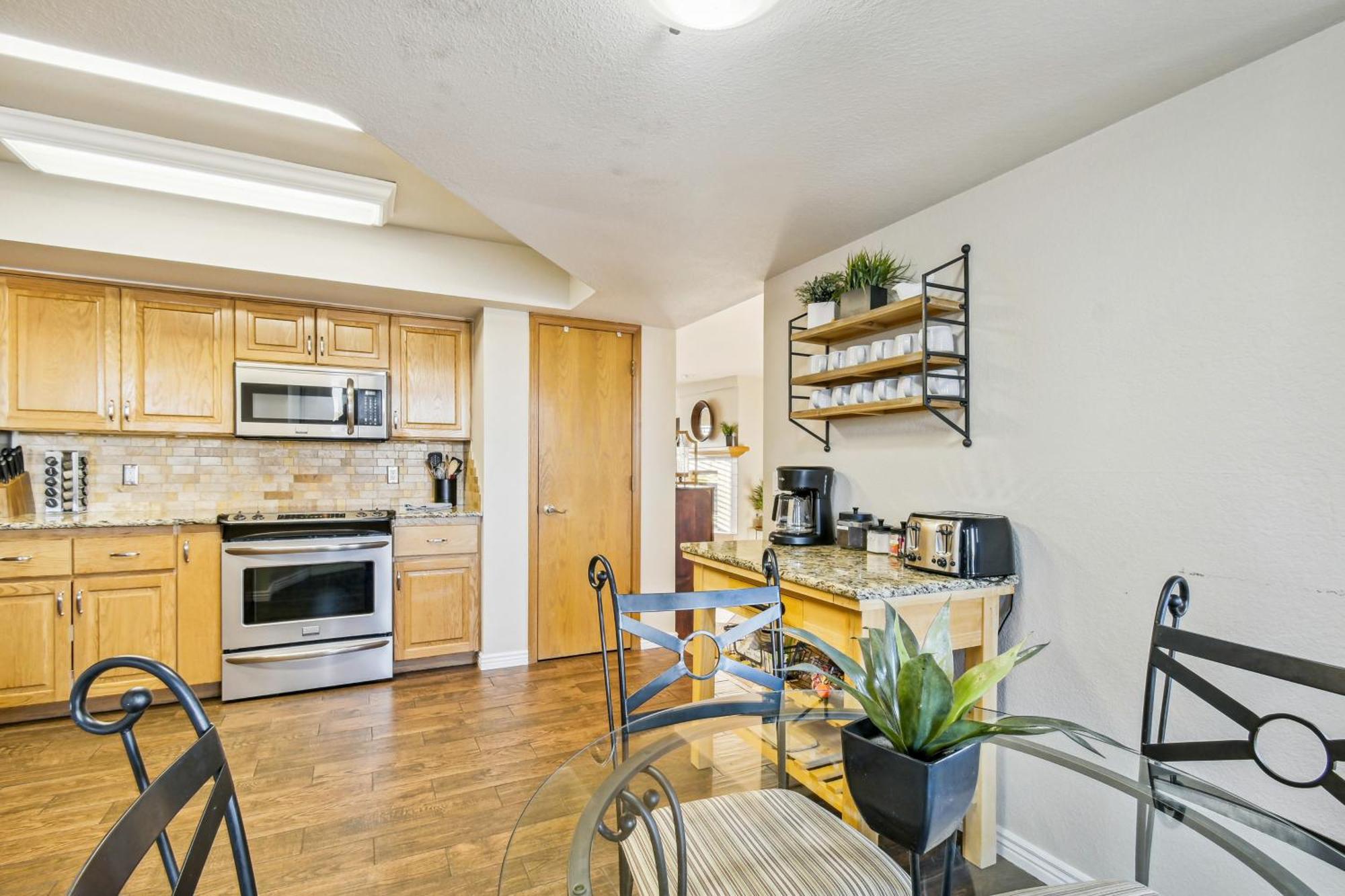 Lake Havasu Oasis With Lake View, 1 Mi To Beach! Lake Havasu City Ngoại thất bức ảnh